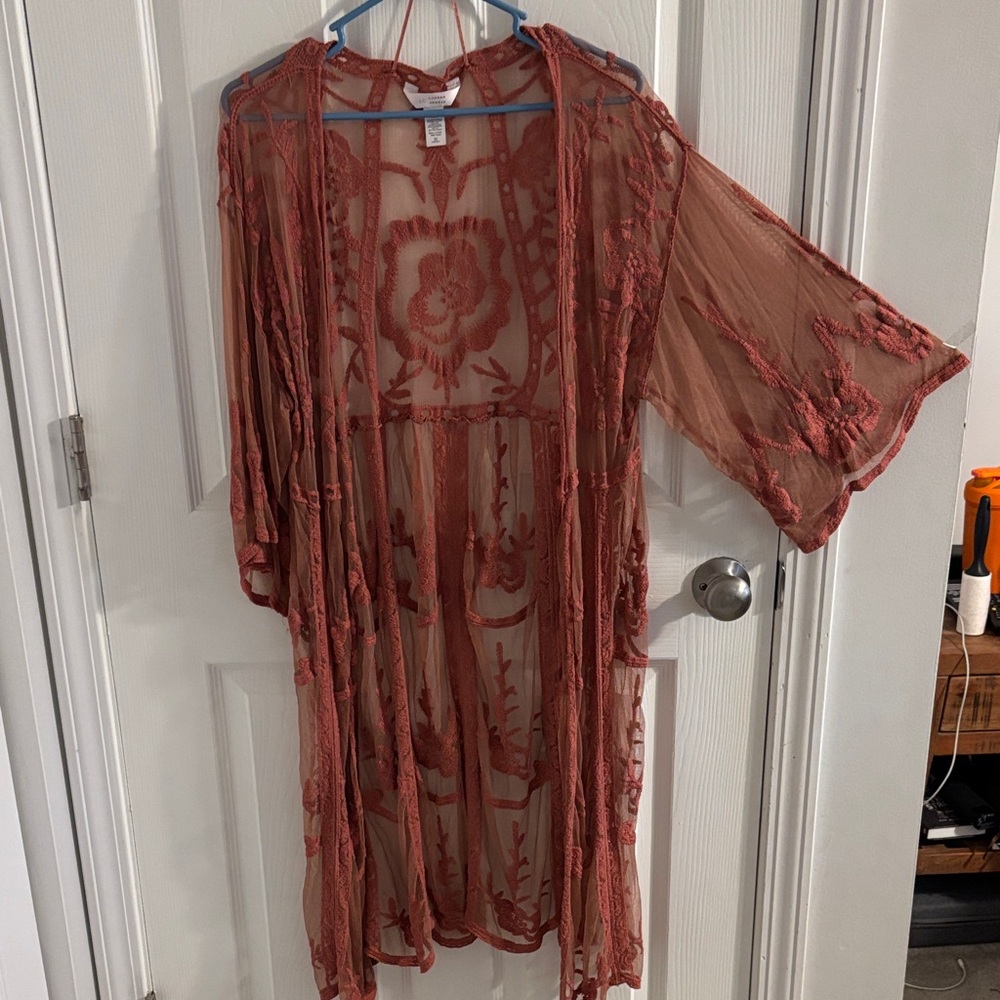 LC Lauren Conrad Rust Lace Robe